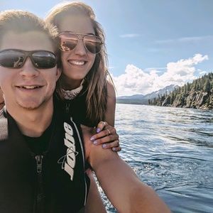 Meet your Posher, Alex